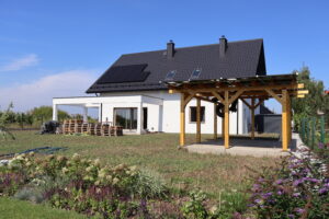 instalacja fotowoltaiczna z magazynem